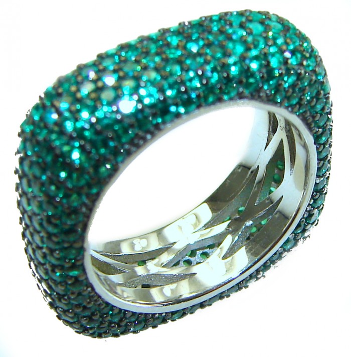 Love Forever - authentic 18.2 carat Emerald .925 Sterling Silver Eternity Ring size 6