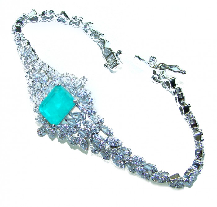 Beauty of Nature - natural 8.5 carat Emerald .925 Sterling Silver handmade Statement Bracelet