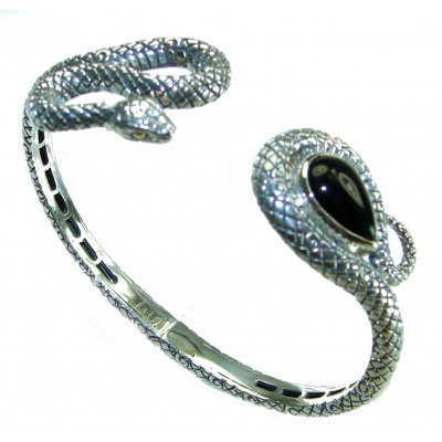 Huge 30.2 carat Precious Snake Genuine Onyx .925 Sterling Silver handcrafted Bracelet