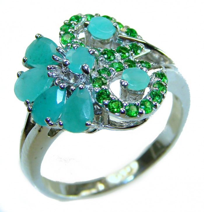 Vintage style - Timless Beauty 8.5 carat Emerald .925 Sterling Silver handcrafted Statement Ring size 7 3/4