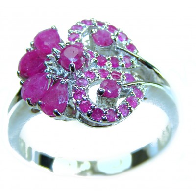 Vintage style - Timless Beauty 8.5 carat Ruby .925 Sterling Silver handcrafted Statement Ring size 10