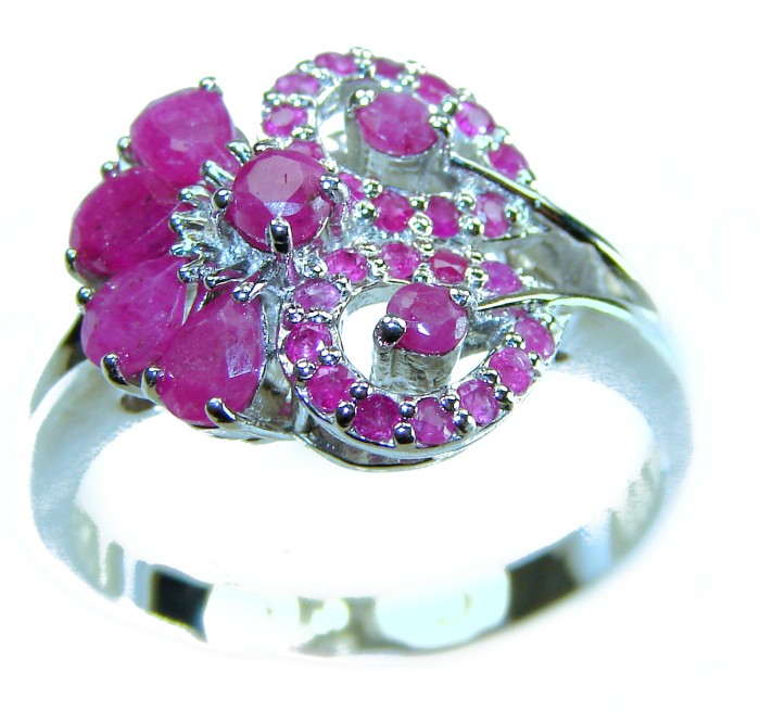 Vintage style - Timless Beauty 8.5 carat Ruby .925 Sterling Silver handcrafted Statement Ring size 10