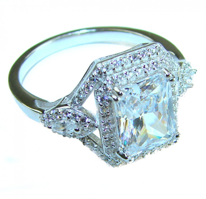 LUXURIOUS 5.2 carat White Topaz .925 Sterling Silver handcrafted Ring s. 7 1/2