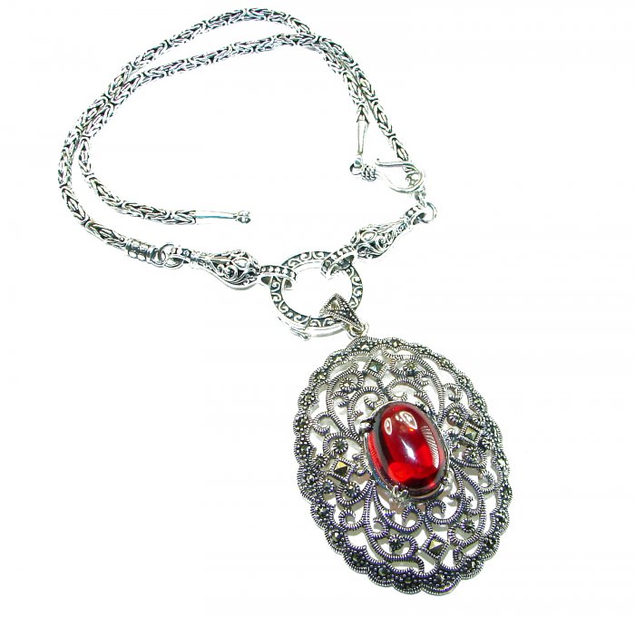 SPECTACULAR- Vintage Style- Outstanding quality - 14.5 carat Ruby .925 Sterling Silver handcrafted Statement necklace - video