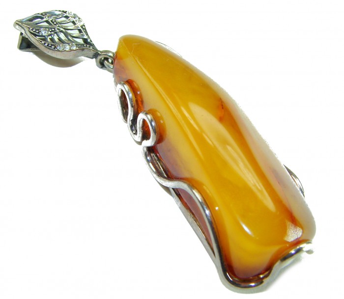 Large Prehistoric Authentic Baltic Amber .925 Sterling Silver beautifully handcrafted Pendant