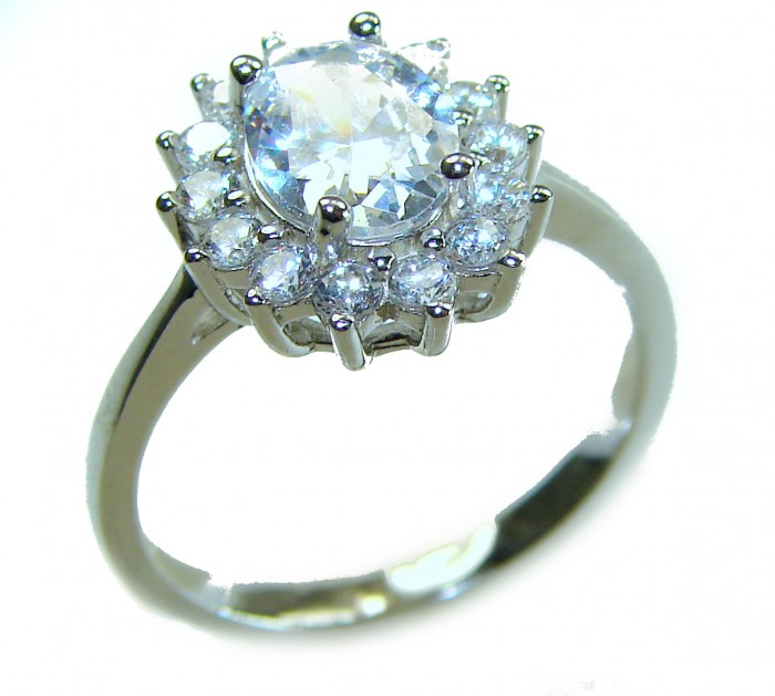 Allure Natural 7.2 carat White Topaz .925 Sterling Silver handcrafted Ring s. 7