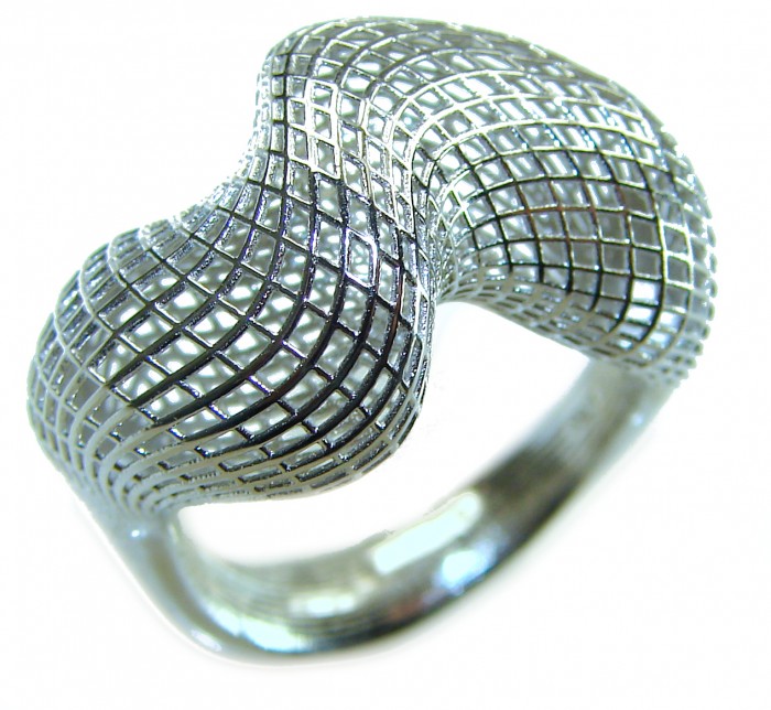 Eternity Bali made .925 Sterling Silver ring size 7 1/2