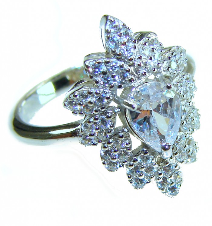 Allure Natural 7.2 carat White Topaz .925 Sterling Silver handcrafted Ring s. 6