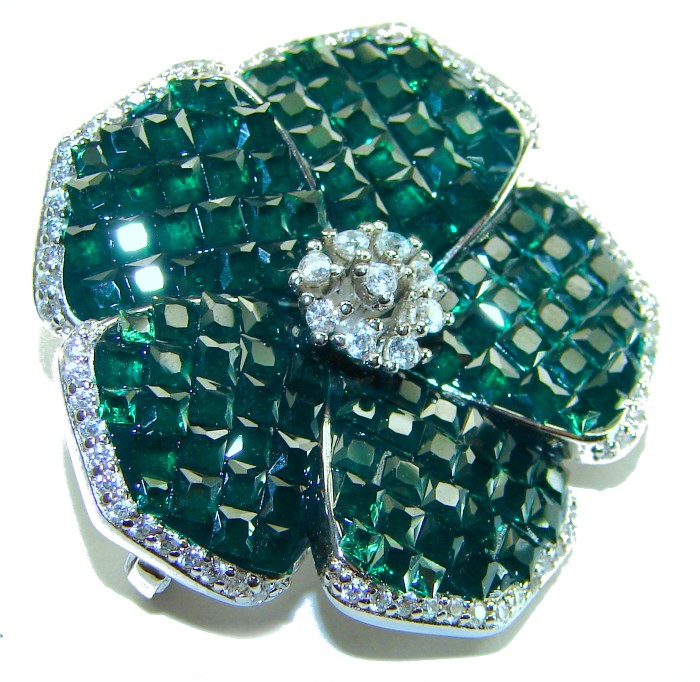 Posh Precious Flower 24.5 carat Emerald .925 Sterling Silver handcrafted pendant