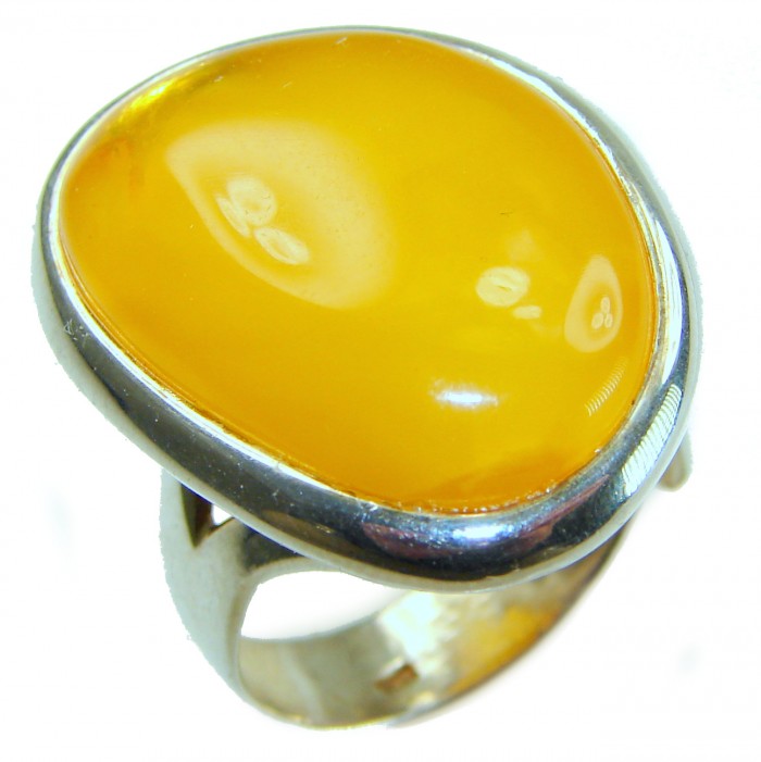 Authentic Golden Butterscotch Baltic Amber .925 Sterling Silver entirely handcrafted ring; s. 7 adjustable