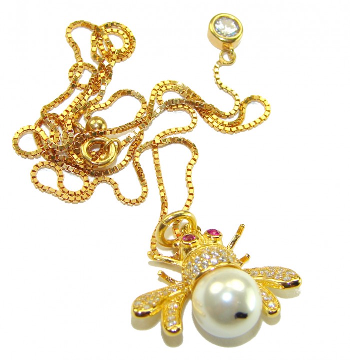 Precious Bees Genuine Pearl 14K Gold Gold over .925 Sterling Silver handcrafted handcrafted Necklace