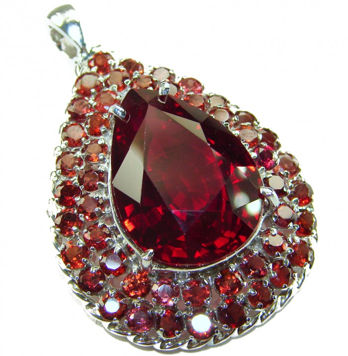 Rare finding! 27.2 carat authentic Kashmir Ruby rhodium over .925 Sterling Silver handmade Statement Pendant Brooch