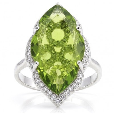 Royalty 9.9 carat authentic Himalayan Peridot .925 Sterling Silver Handcrafted Statement Ring size 8