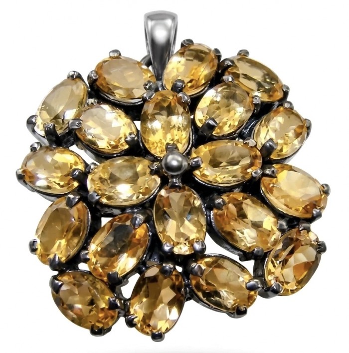 Valentina - Vintage Design Genuine 18.5 carat Citrine .925 Sterling Silver dipped in black rhodium handmade Pendant