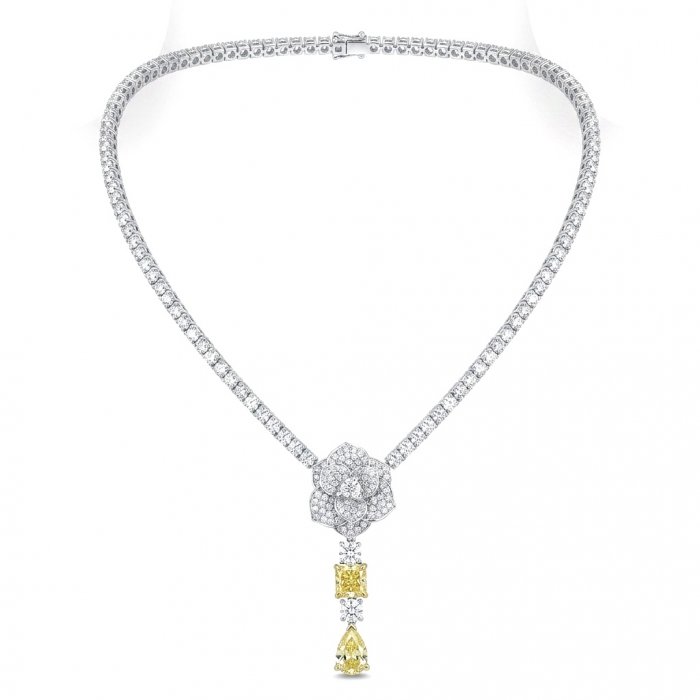 Luxurious - 6.7 carat yellow Montana Sapphire .925 Sterling Silver handcrafted Statement Necklace - video