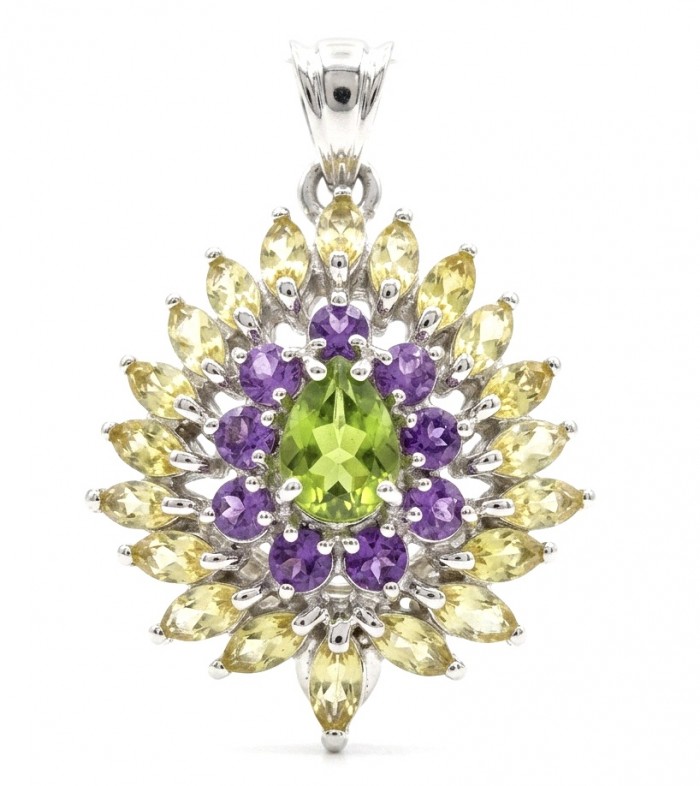 Wise Bliss Authentic 5.2 carat Peridot from Arizona .925 Sterling Silver handmade pendant