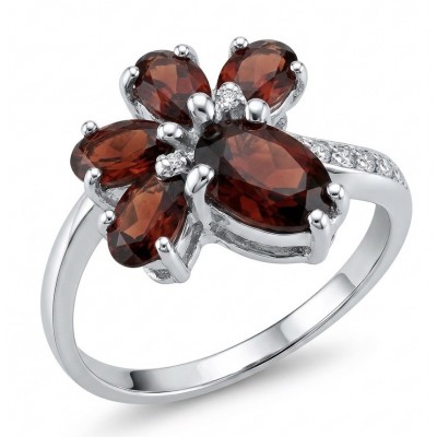 Precious Garnet - authentic 5.2 carat Garnet .925 Sterling Silver Ring size 7