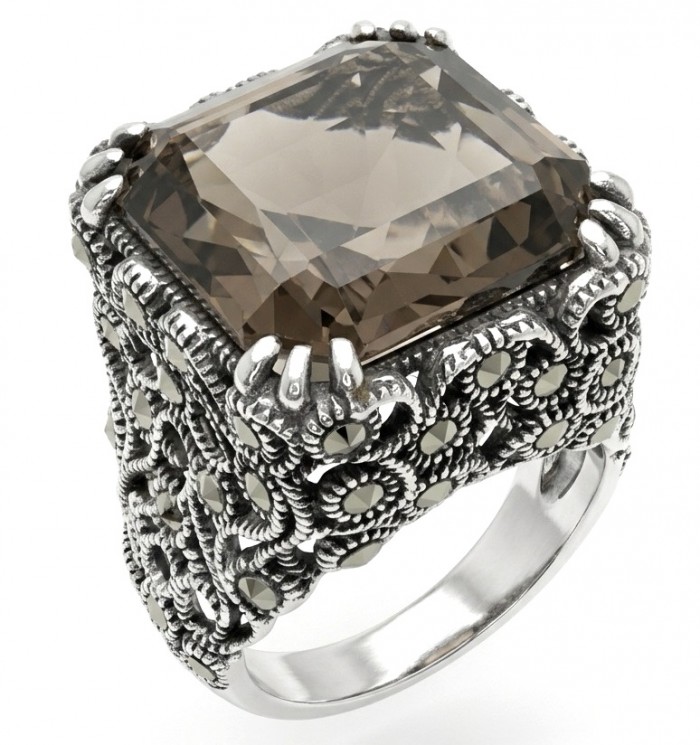 An exuberantly Large 22.8 grams carat Genuine Smoky Topaz .925 Sterling Silver Handcrafted Ring size 8 1/4