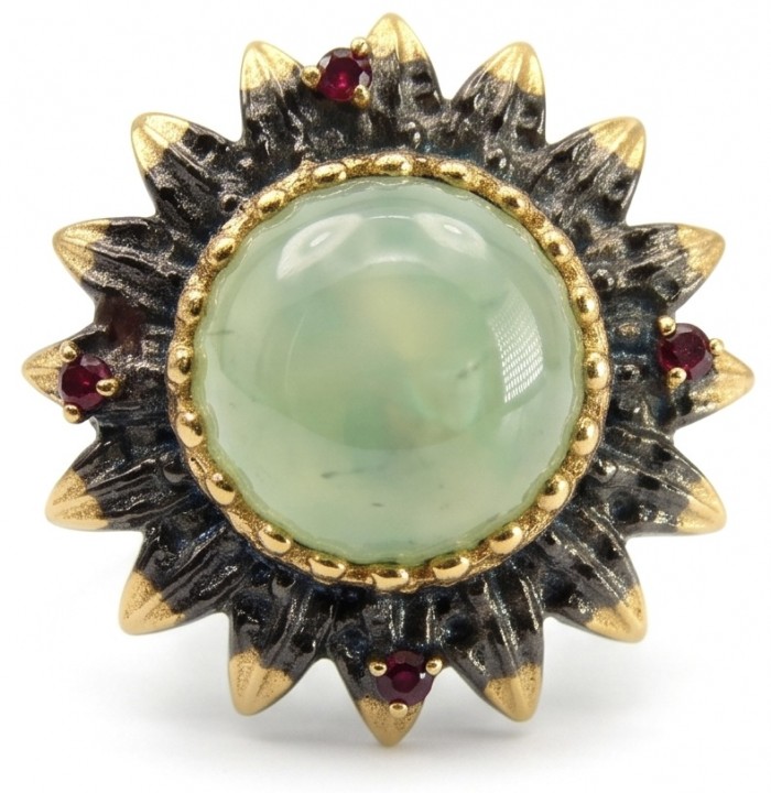 Vintage Style Best quality 22.8 carat Prehnite 2 tones .925 Sterling Silver handcrafted Ring Size 6