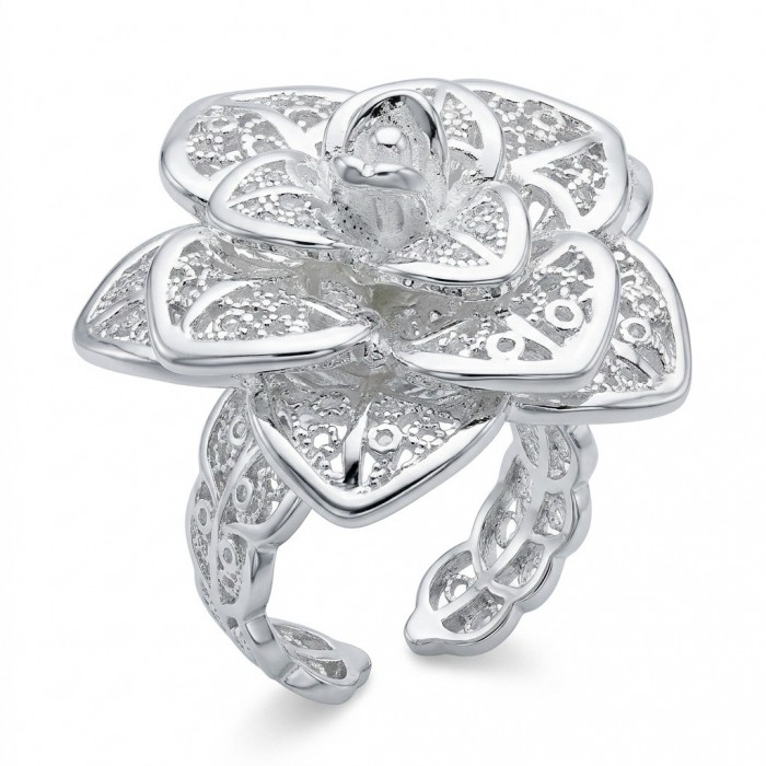 Silver Rose Vintage style Luxurious fashion ring s. 7 adjustable