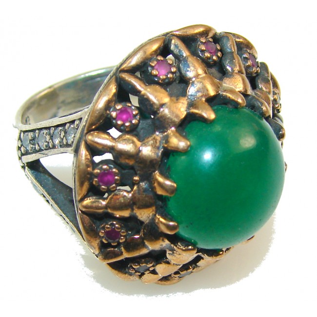 Gorgeous Design!! Green Emerald Sterling Silver Ring s. 7 1/2