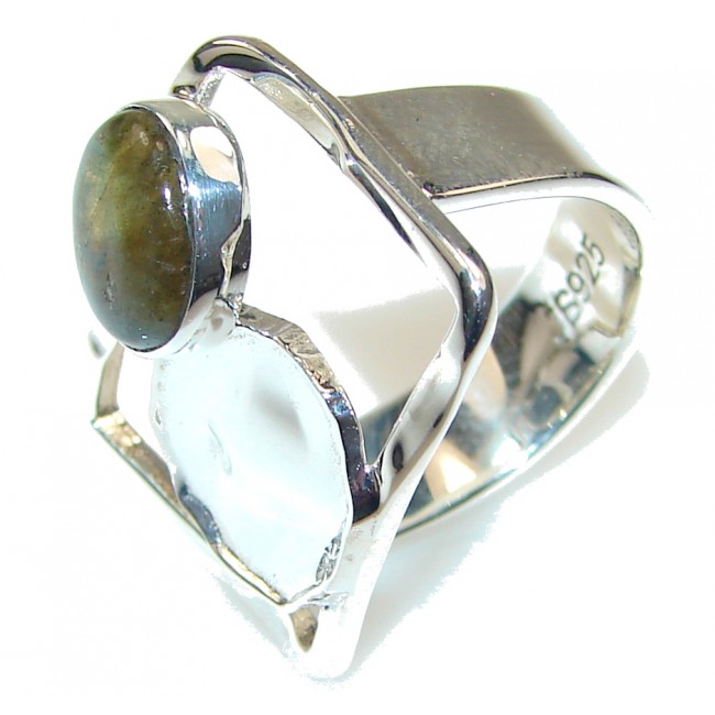 Modern Shimmering Labradorite Sterling Silver Ring s. 6 1/4