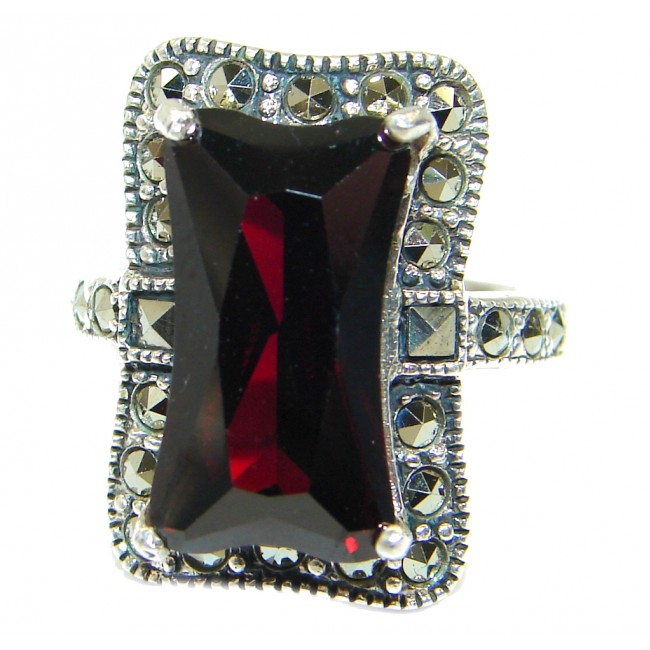 Magic Red Cubic Zirconia .925 Sterling Silver handmade Ring s. 6