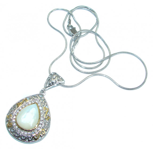 Classic Beauty Blister Pearl .925 Sterling Silver necklace