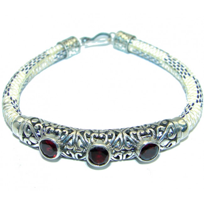 Stunning Garnet .925 Sterling Silver handmade Bracelet
