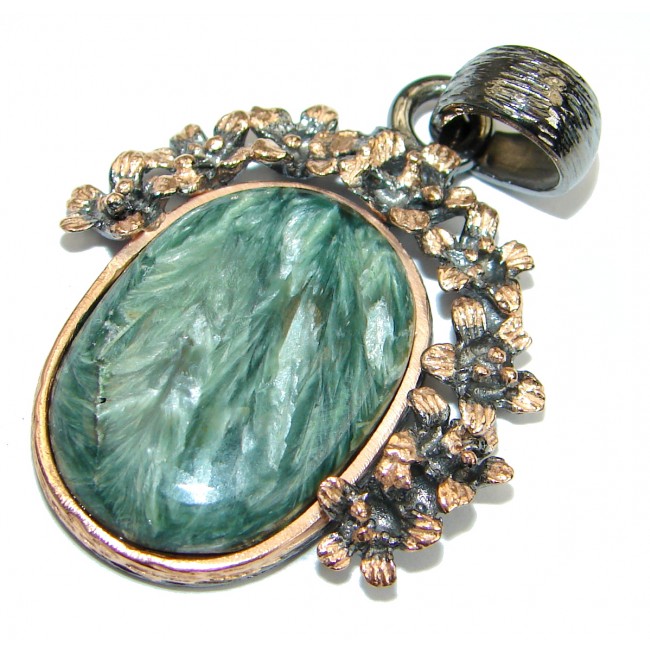 Precious Great quality Green Seraphinite .925 Sterling Silver handmade Pendant