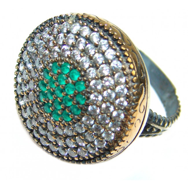 Victorian Style created Emerald & White Topaz Sterling Silver ring; s. 6 1/4