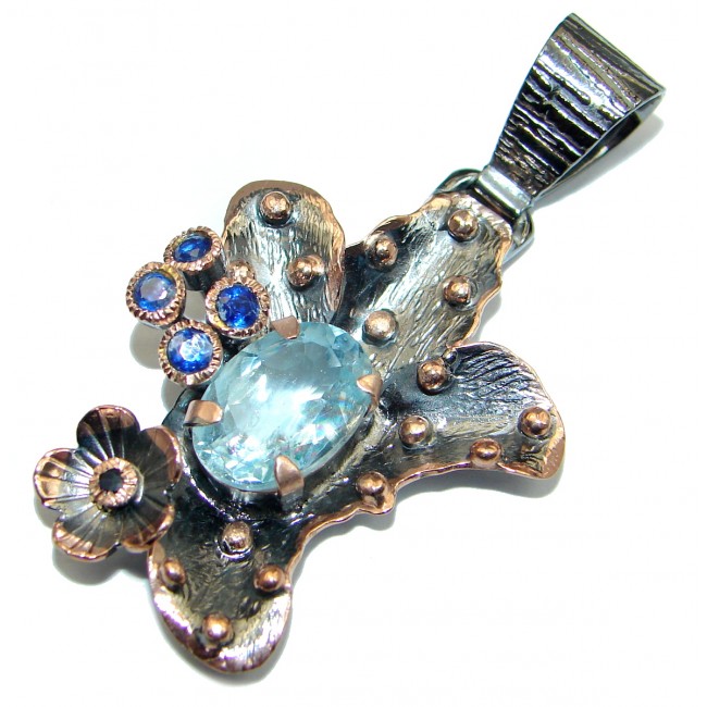 Flower Design genuine Swiss Blue Topaz .925 Sterling Silver handmade pendant