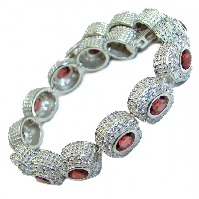 One of the kind Secret Beauty Garnet .925 Sterling Silver handcrafted Bracelet