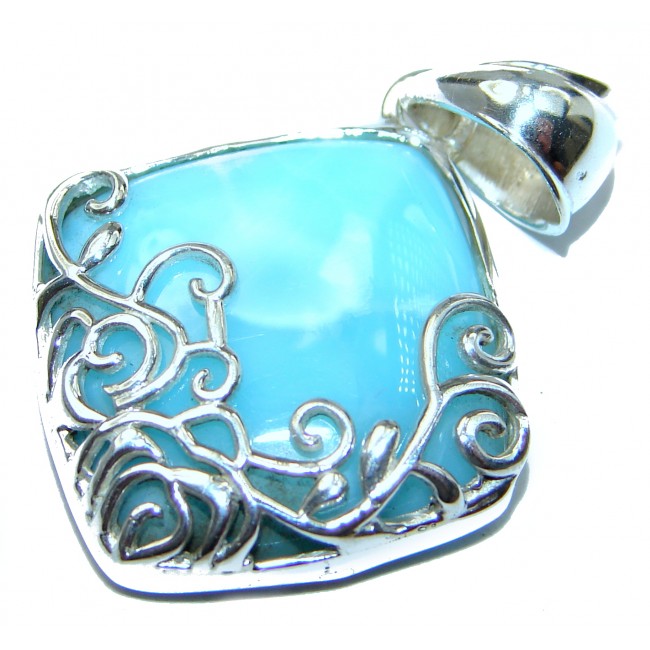 perfectly Blue Larimar .925 Sterling Silver handmade pendant