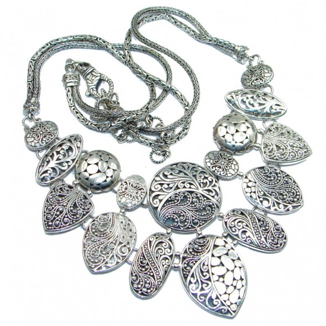 HUGE 89.6 grams Vintage Design best quality .925 Sterling Silver handmade necklace