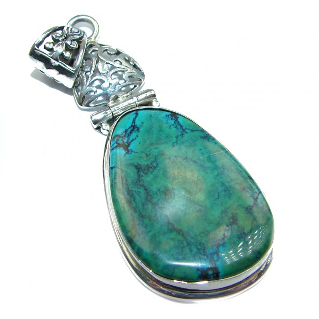 Carico Lake Royston Turquoise .925 Sterling Silver handcrafted pendant