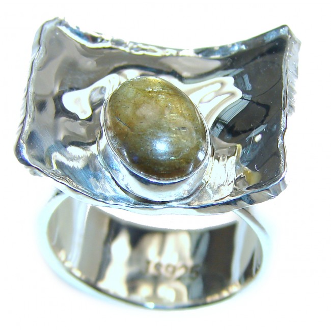 Blue Aura Fire Labradorite hammered Sterling Silver ring size 6