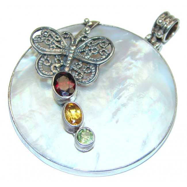 Great Blister Pearl .925 Sterling Silver handcrafted pendant