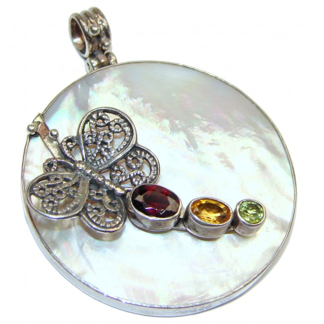 Great Blister Pearl .925 Sterling Silver handcrafted pendant