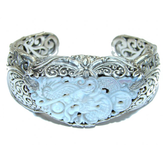Beautiful authentic carved Blister Pearl .925 Sterling Silver Bali Made Bracelet / Cuff
