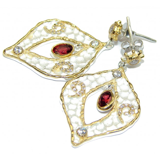 Rich Design Garnet .925 Sterling Silver in Antique White Patina handcrafted earrings