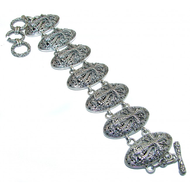 Cross Bali Made 58.9 grams .925 Sterling Silver handcrafted Bracelet