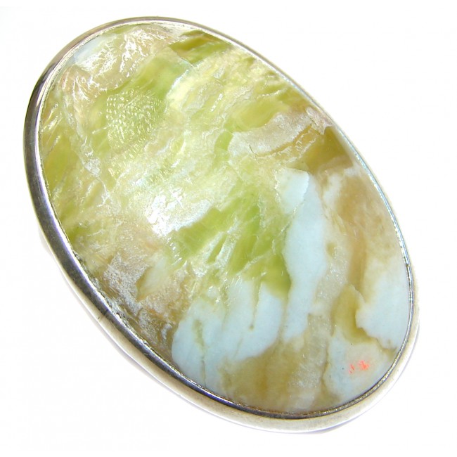 Large Natural Beauty Green Peruvian Opal .925 Sterling Silver ring s. 7 3/4