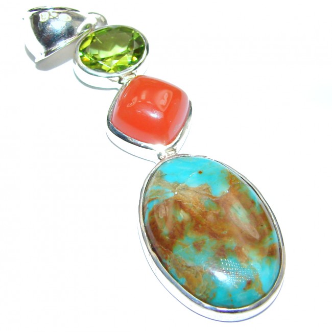 Exquisite authentic Turquoise .925 Sterling Silver handmade Pendant
