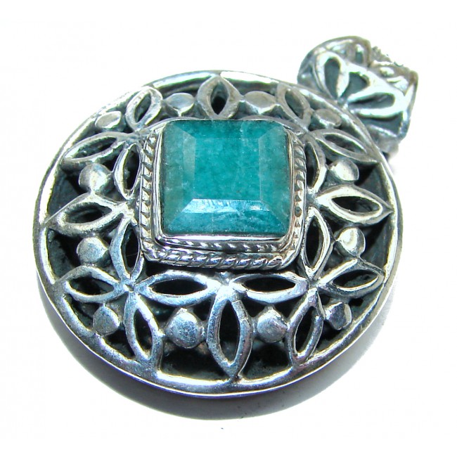 Vintage Style Emerald Sterling Silver handmade Pendant