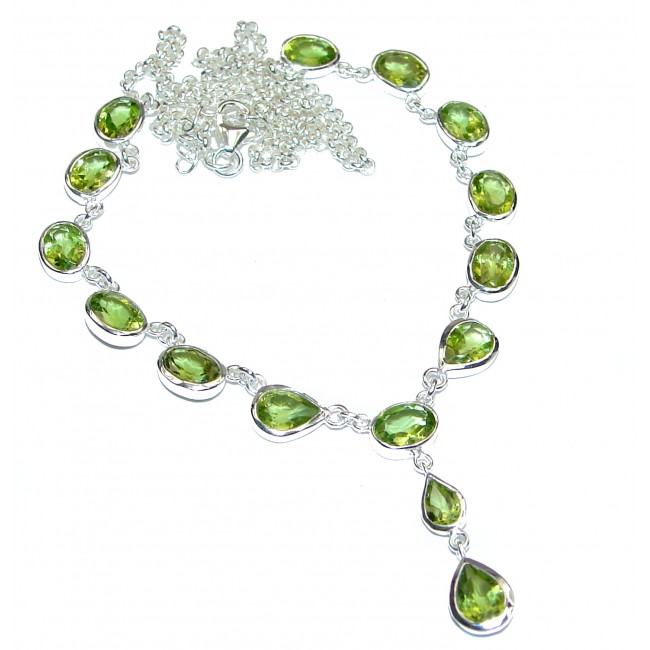 Sublime Authentic Peridot .925 Sterling Silver Necklace