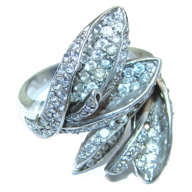 Luxury White Topaz Sterling Silver ring; s. 6 1/4