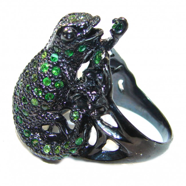Lizard Travorite Garnet black rhodium .925 Sterling Silver handcrafted ring; s. 8