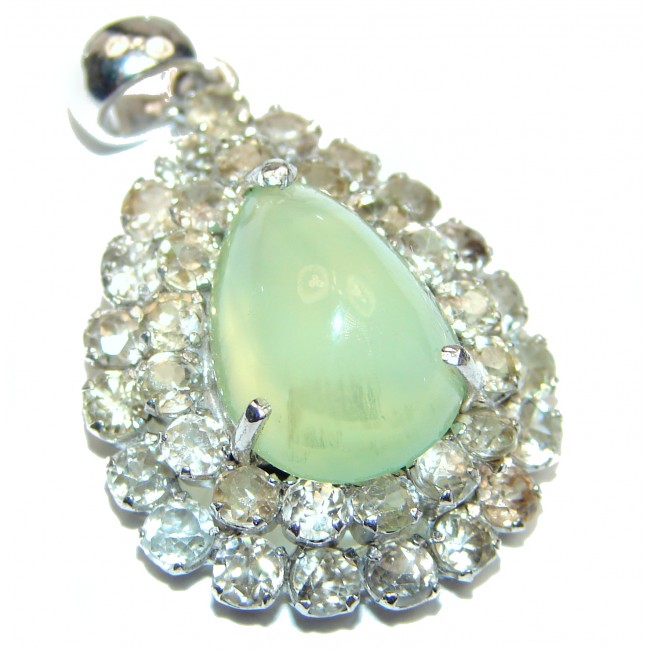 Beautiful genuine Prehnite Sapphire .925 Sterling Silver handcrafted Pendant-