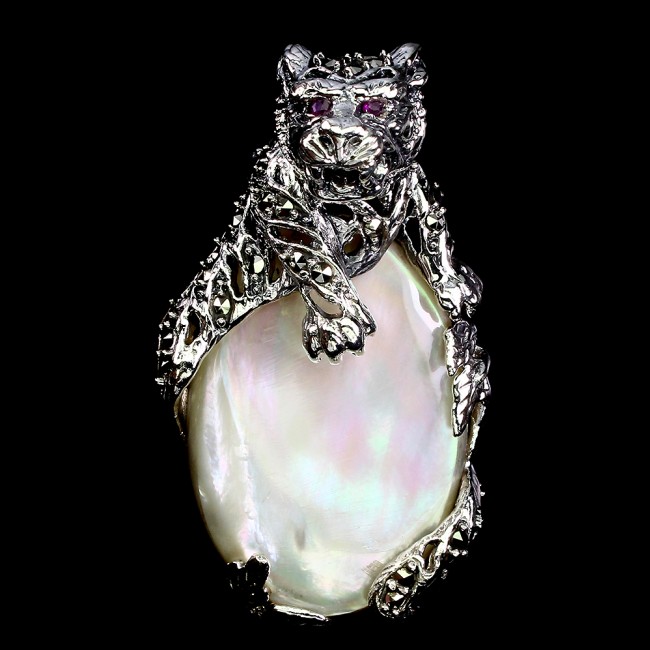 Wild Tiger Genuine Blister Pearl .925 Sterling Silver handcrafted Pendant